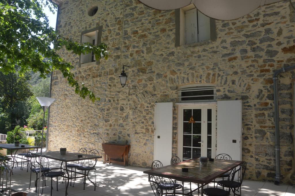 Bed and Breakfast Domaine De La Carriere Sumene Екстер'єр фото