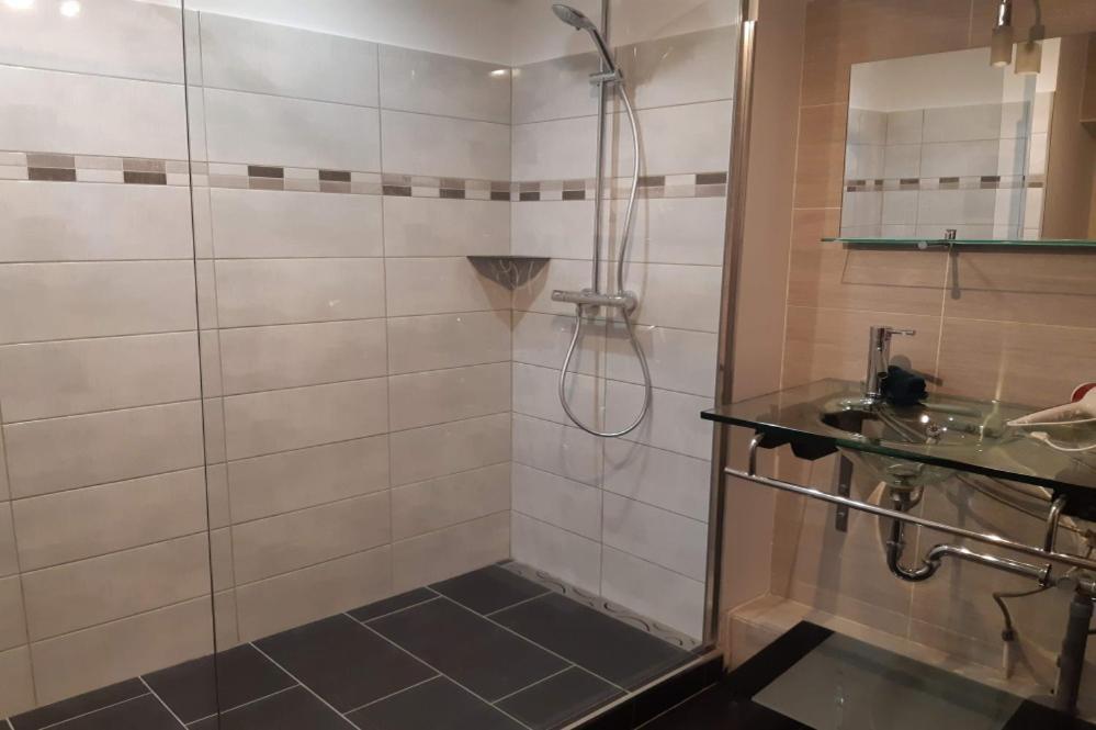 Bed and Breakfast Domaine De La Carriere Sumene Екстер'єр фото